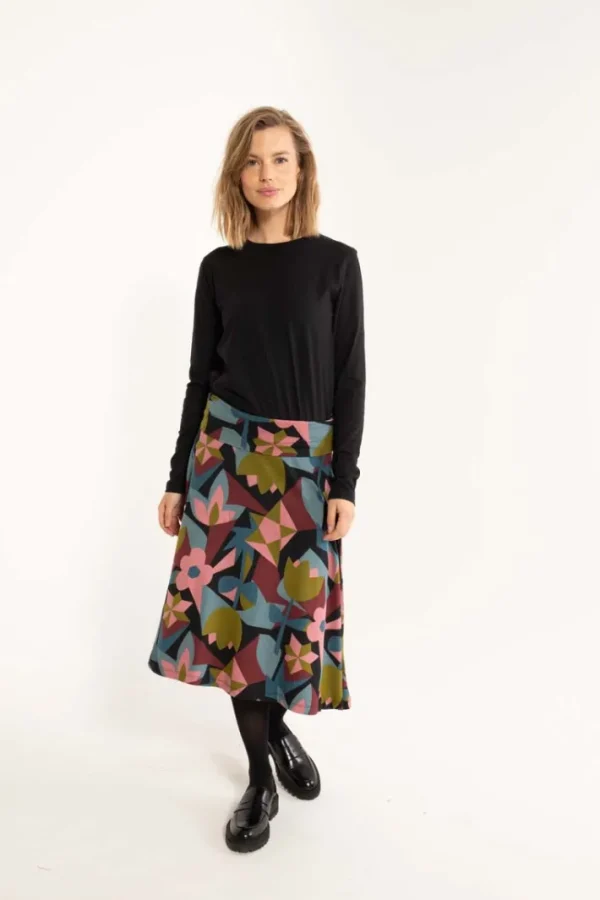 Danematilda Modal Skirt Black GEOFLEUR