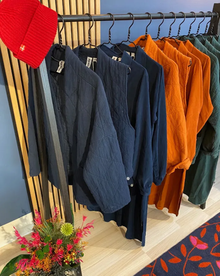 danevibeke_quilt_vest_gin_6.webp Danevibeke Quilt Vest Ginger