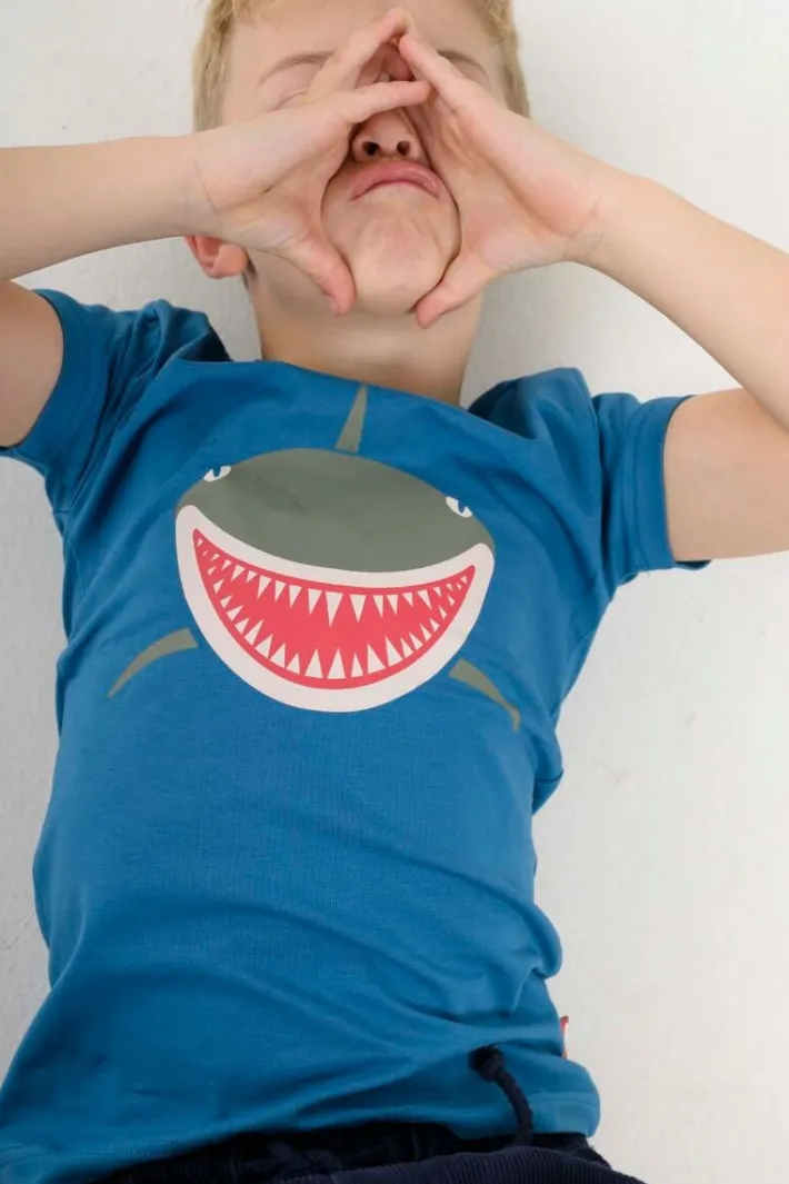 dyrgrowl_t__noos_dusty_bl_2.webp Dyrgrowl T NOOS Dusty Blue haj