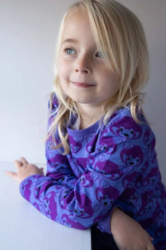 dyrroar_t_aopstrib_ice_vi_3.webp Dyrroar T AOP/STRIB Ice Viola/Purple ROED PANDA