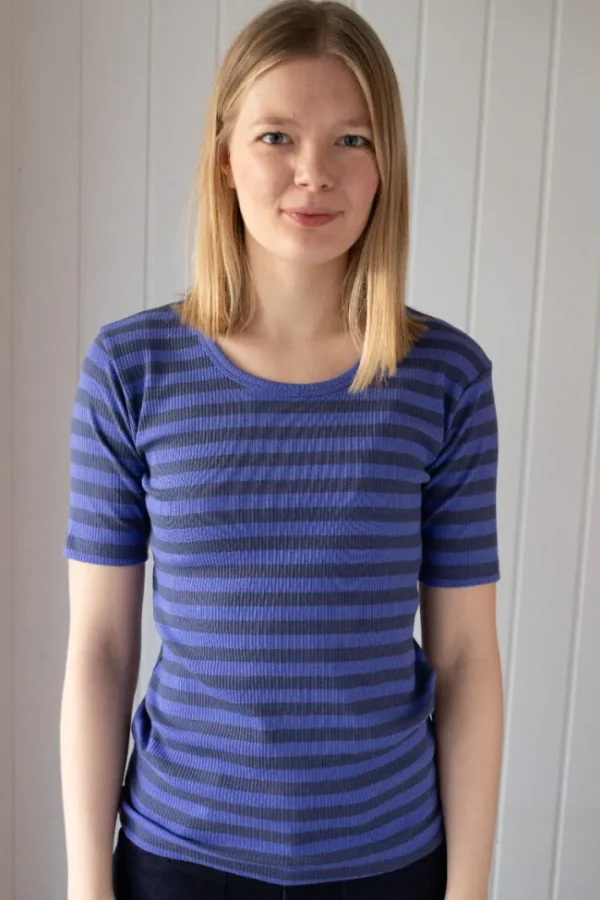 ESS - Danefriend Tee Grey Marine/Cold Purple