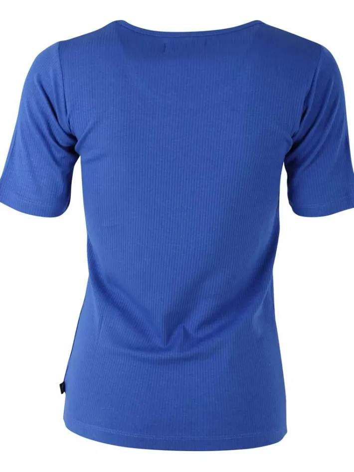 ess__danefriend_tee_klein_3.webp ESS - Danefriend Tee Klein Blue