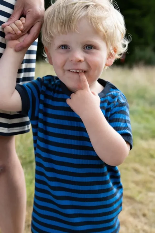 ESS - Danesoda Tee Blue/Dk Navy