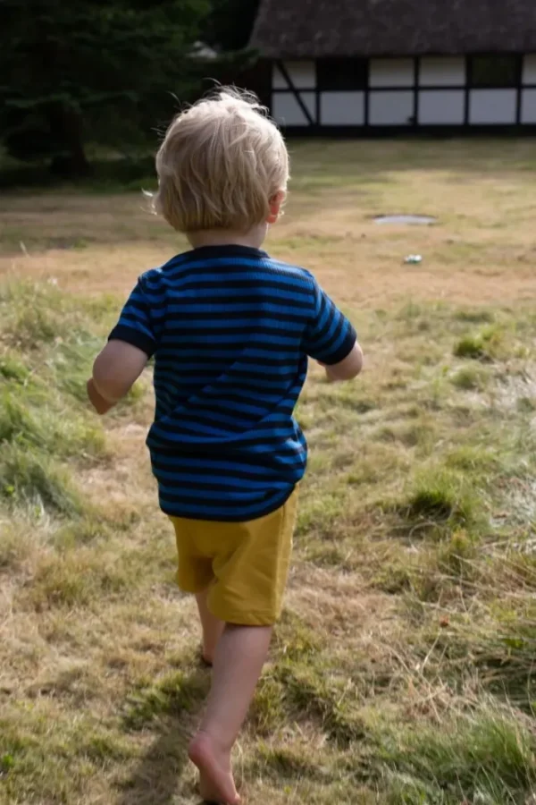 ESS - Merry Shorts Mellow Yellow