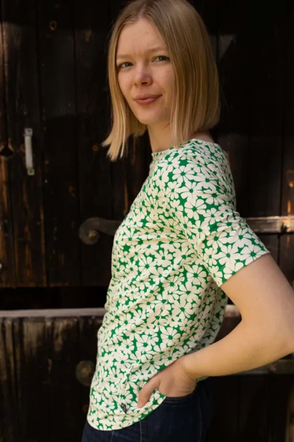 ORGANIC - Daneboat Neck Slub Tee Green Flower