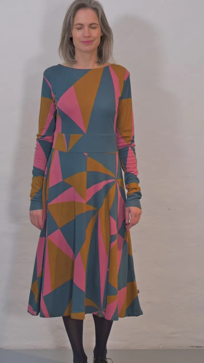 organic__danesigrid_inter_8.webp ORGANIC - Danesigrid Interlock Dress Tobacco TRIANGULATE