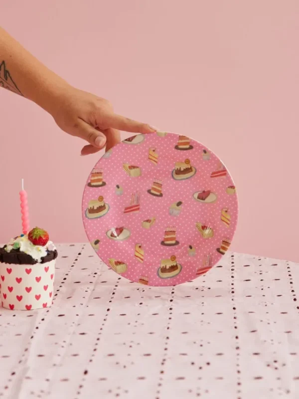 Rice Rund Frokosttallerken Pink Sweet Cake